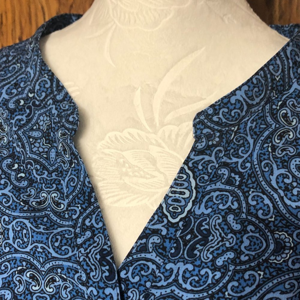 Catherine's PETITE Blue Print blouse - Picture 2 of 4